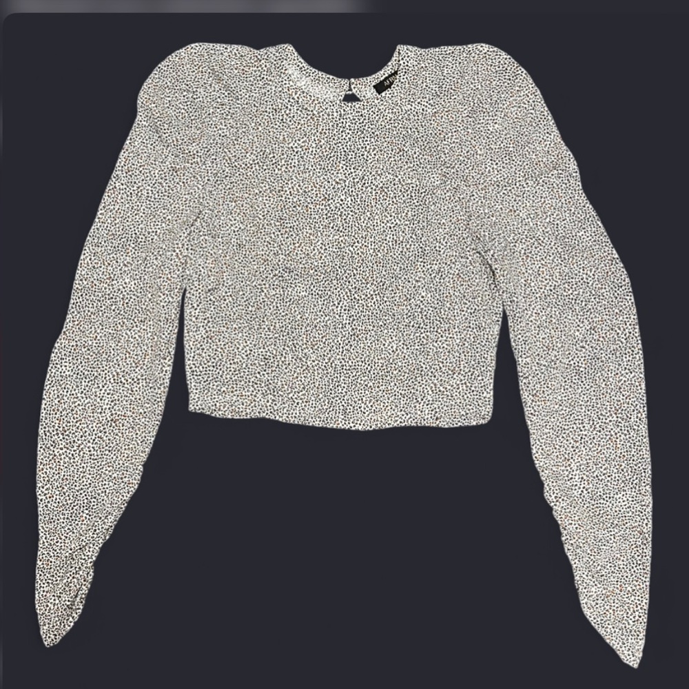 🔥🐆AFRM Leopard Print Cropped Long Sleeve Top - Puffed Sleeves, Keyhole Back - Picture 8 of 8